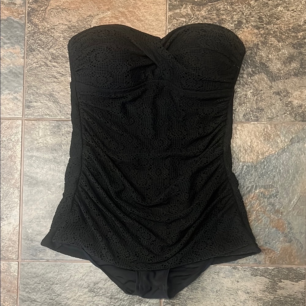 Merona Black Textured Swimsuit